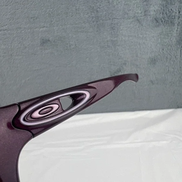 Oakley Sunglasses Urgency OO9158-06 Glossy Purple Glitter Wrap Frames Only 61mm - Picture 9 of 16